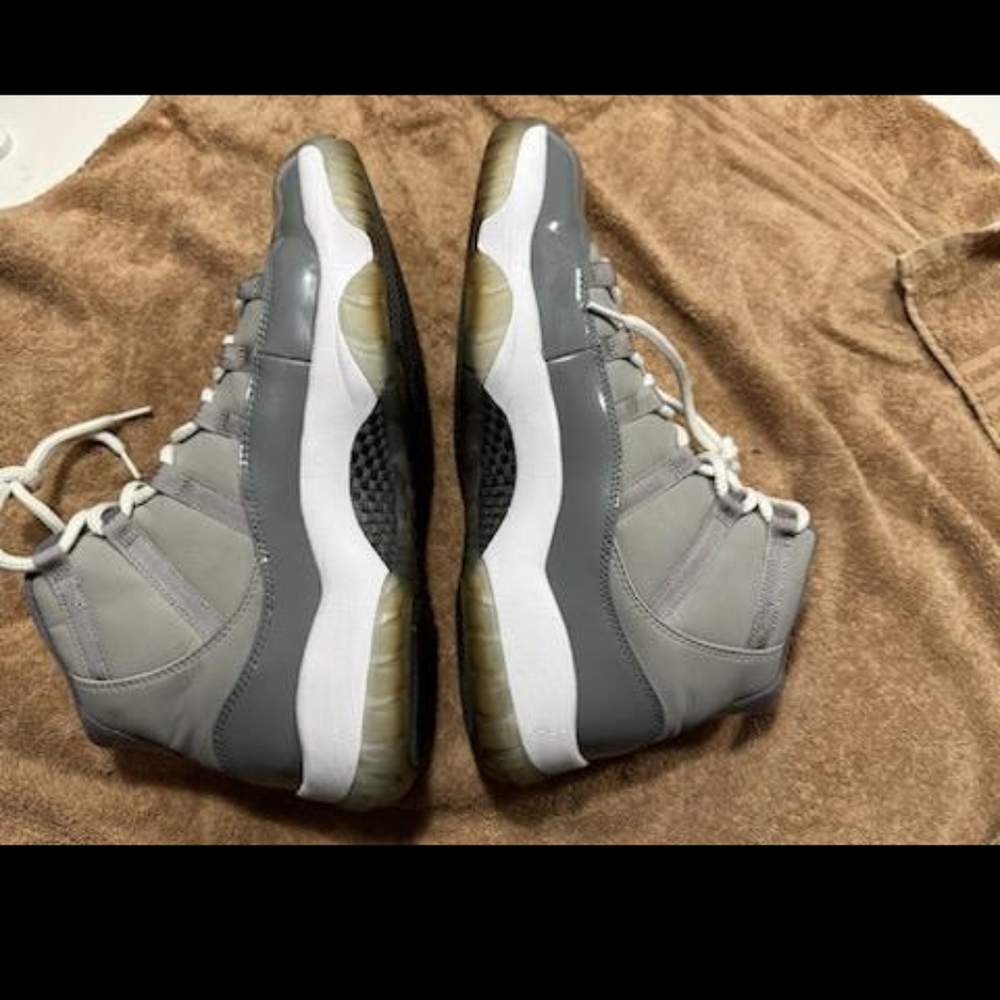 Air Jordan 11 Cool Gray Retro Sz 12